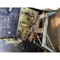 INDUSTRIAL TYPE HEAVY SHEAR .. ANGLE CUTTER ALSO AVAILABLE,