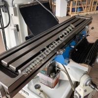 SUNLIKE X6323B WITH AUTOMATIC MOTION AND DIGITAL READER, Moulder Milling