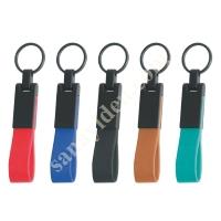 INDISPENSABLE FOR DAILY LIFE: LEATHER KEYCHAIN,