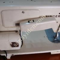 LIKE NEW SINGER SEWING MACHINE FOR SALE, Textile Industry Machinery