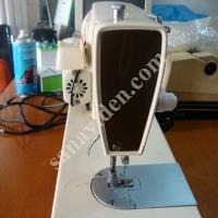 LIKE NEW SINGER SEWING MACHINE FOR SALE, Textile Industry Machinery