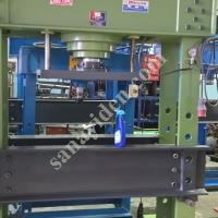 200 TON HYDRAULIC PRESS PROVIDING PRODUCTIVITY INCREASE, Machine