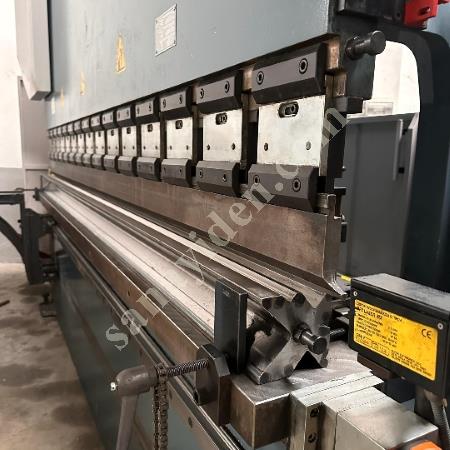 DURMAZLAR BRAND 3MT 220 TON CNC HYDRAULIC PRESS BRAKE, Press Brake