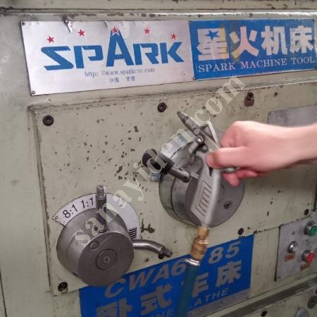 SPARK BRAND LATHE, Machine