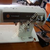 LIKE NEW SINGER SEWING MACHINE FOR SALE, Textile Industry Machinery